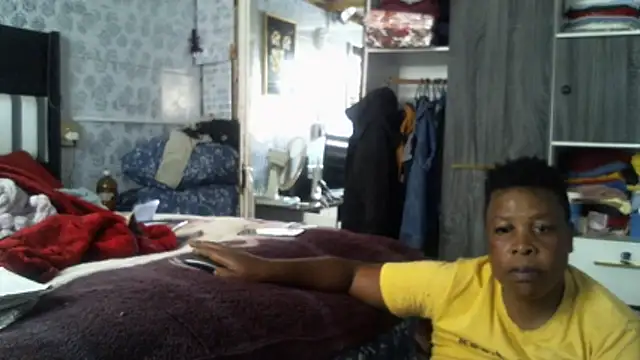 Misskinkypam online show from March 16, 2026, 8:51 am