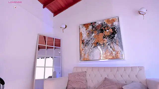 Snapshot of AllyJensen chatting on April 1, 2026, 1:41 pm AllyJensen online show from April 1, 2026, 1:41 pm