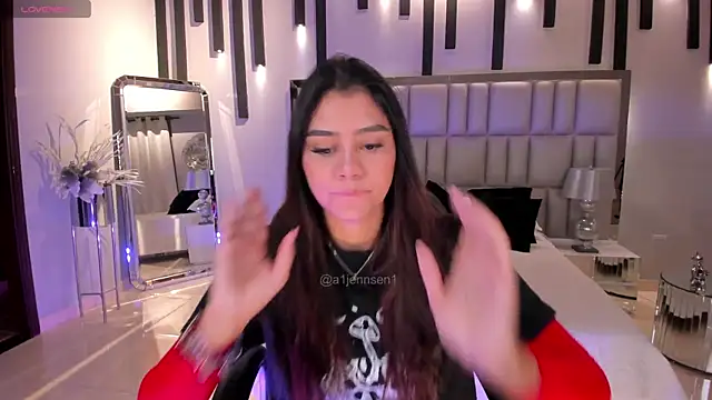 AllyJensen online show from November 6, 2025, 10:19 am