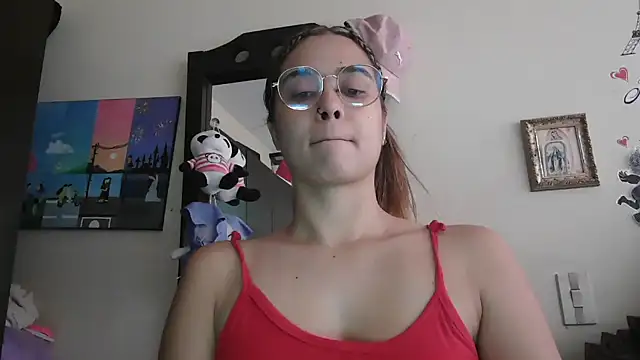 Snapshot of trianabell chatting on March 23, 2026, 5:35 pm trianabell online show from March 23, 2026, 5:35 pm