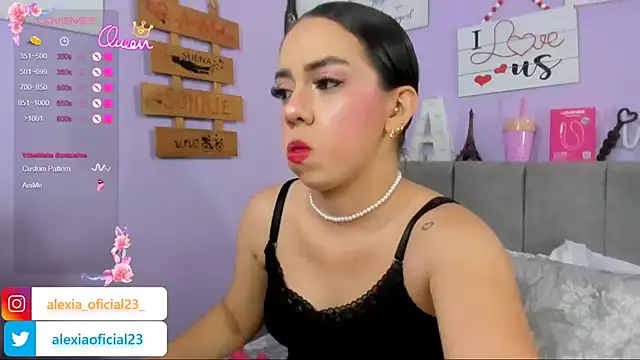 Snapshot of Alexia_Sweet_x chatting on March 19, 2026, 5:18 am Alexia Sweet x online show from March 19, 2026, 5:18 am