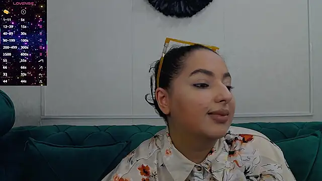 BustyAllyy online show from November 21, 2025, 8:08 pm