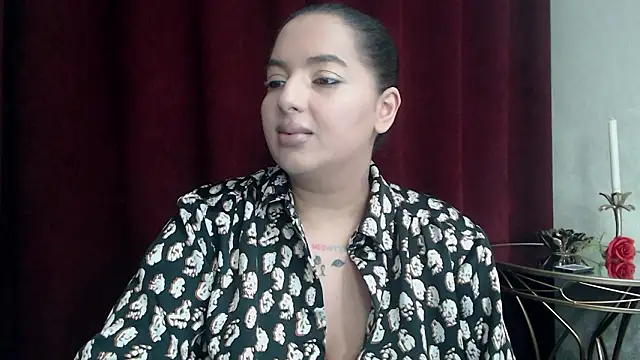 Snapshot of BustyAllyy chatting on February 13, 2026, 8:53 pm BustyAllyy online show from February 13, 2026, 8:53 pm