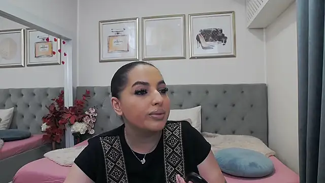 BustyAllyy online show from May 22, 2026, 4:05 pm