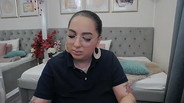 BustyAllyy online show from May 13, 2026, 6:26 pm