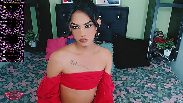 Snapshot of Amanda_bigx chatting on March 6, 2025, 7:14 am Amanda bigx online show from March 6, 2025, 7:14 am