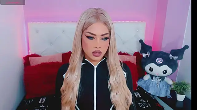 Snapshot of Amanda_bigx chatting on September 9, 2025, 2:59 pm Amanda bigx online show from September 9, 2025, 2:59 pm