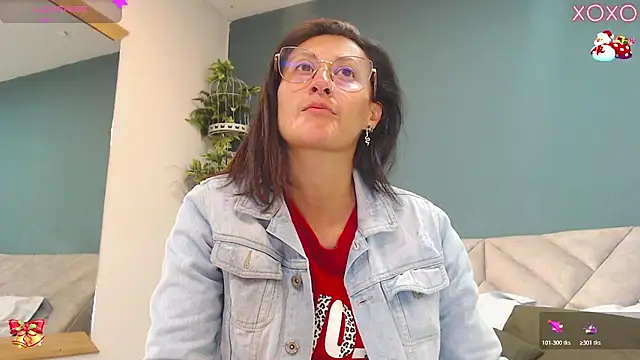 SharisWillian online show from November 28, 2025, 3:39 am