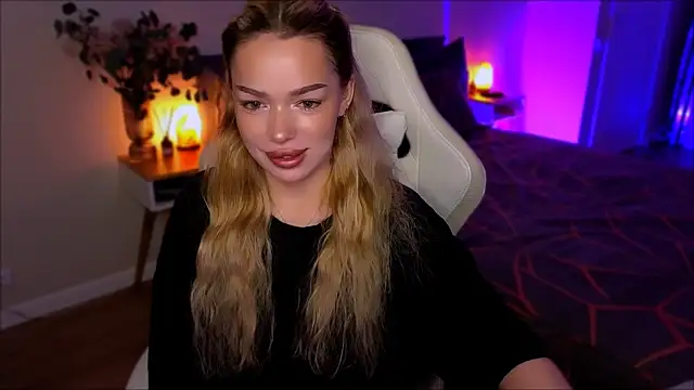 Lily Yin online show from July 16, 2026, 5:48 am