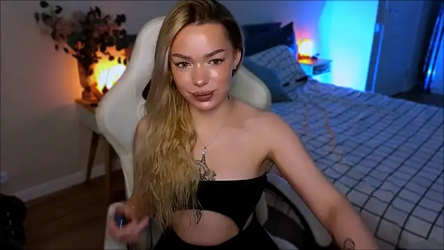 Lily Yin online show from July 28, 2026, 5:48 am