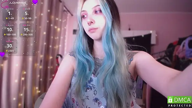 JustMeowGirl online show from March 27, 2026, 4:43 am