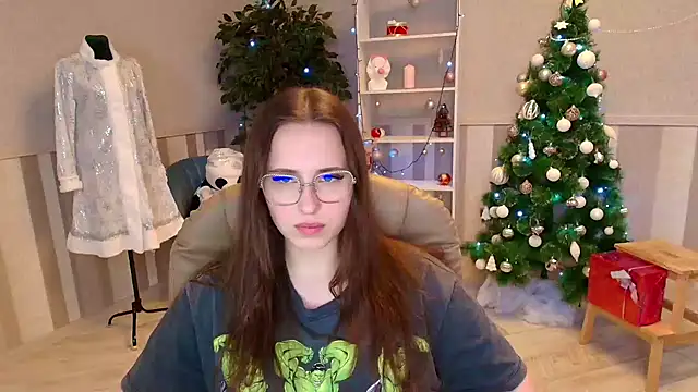 Snapshot of Barbie_Bye chatting on December 30, 2024, 4:31 am Barbie Bye online show from December 30, 2024, 4:31 am