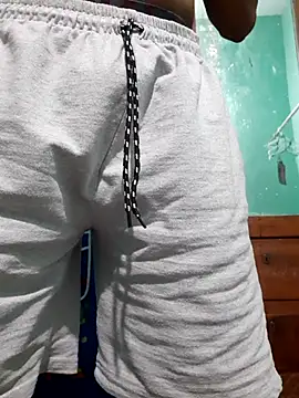 mallugadi89 online show from April 29, 2026, 6:25 pm