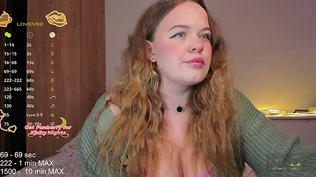 Snapshot of HANNA_MONTANAS chatting on November 10, 2025, 4:23 pm HANNA MONTANAS online show from November 10, 2025, 4:23 pm