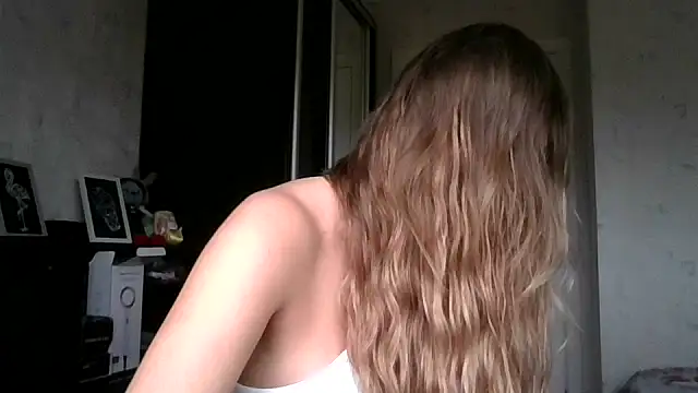 Snapshot of AngelinaLove28 chatting on October 25, 2025, 7:40 am AngelinaLove28 online show from October 25, 2025, 7:40 am