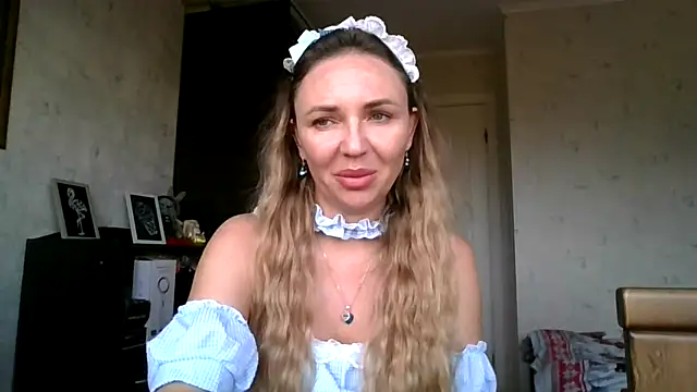 Snapshot of AngelinaLove28 chatting on October 30, 2025, 7:17 am AngelinaLove28 online show from October 30, 2025, 7:17 am