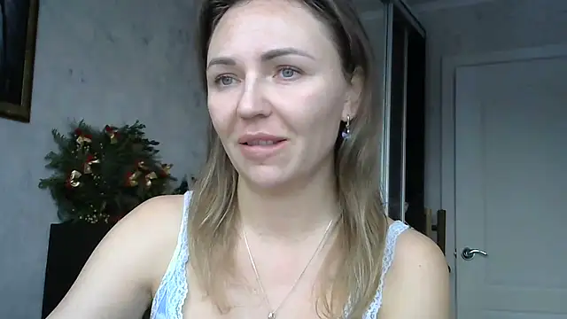 Snapshot of AngelinaLove28 chatting on January 9, 2026, 7:26 am AngelinaLove28 online show from January 9, 2026, 7:26 am