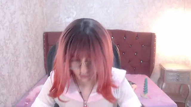 charlottemoonxz online show from March 8, 2025, 11:28 pm