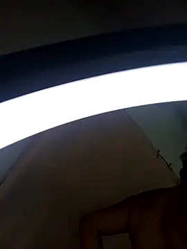 lynieh- online show from March 9, 2026, 5:33 am