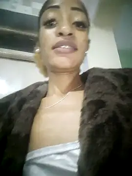 Snapshot of GoddessVee chatting on September 14, 2025, 9:04 pm GoddessVee online show from September 14, 2025, 9:04 pm