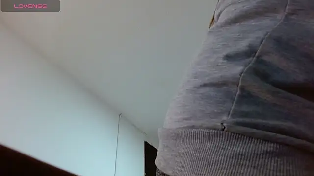 Snapshot of CaroMasha chatting on March 15, 2026, 11:23 pm CaroMasha online show from March 15, 2026, 11:23 pm