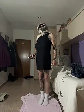 Snapshot of Kamaleonix chatting on December 13, 2025, 11:11 pm Kamaleonix online show from December 13, 2025, 11:11 pm