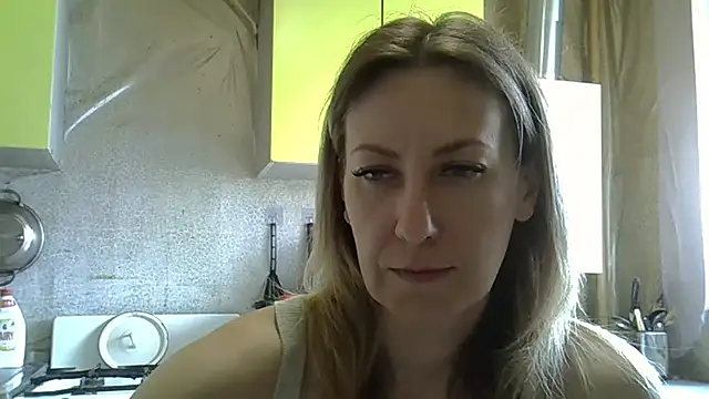 AshleyXHoney online show from May 7, 2026, 6:39 am