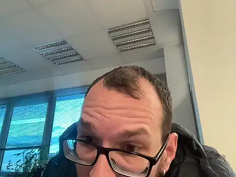 Snapshot of dotastream chatting on February 27, 2025, 3:37 pm dotastream online show from February 27, 2025, 3:37 pm