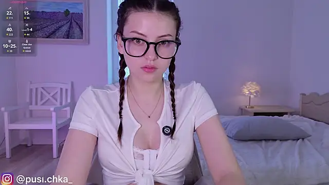 Snapshot of pusichka chatting on June 22, 2026, 6:21 am pusichka online show from June 22, 2026, 6:21 am