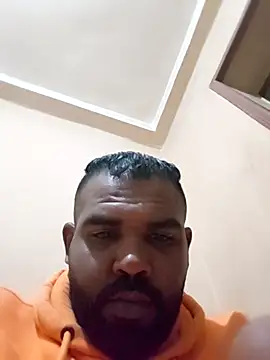 Snapshot of ListedLoin chatting on March 20, 2026, 10:22 pm ListedLoin online show from March 20, 2026, 10:22 pm