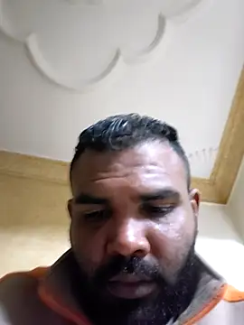 Snapshot of ListedLoin chatting on April 9, 2026, 11:22 pm ListedLoin online show from April 9, 2026, 11:22 pm