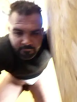 Snapshot of ListedLoin chatting on March 23, 2026, 6:24 am ListedLoin online show from March 23, 2026, 6:24 am