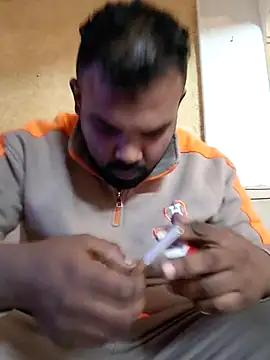 Snapshot of ListedLoin chatting on April 9, 2026, 6:30 am ListedLoin online show from April 9, 2026, 6:30 am