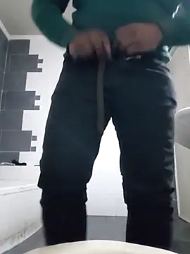 Snapshot of ListedLoin chatting on March 17, 2026, 5:27 pm ListedLoin online show from March 17, 2026, 5:27 pm