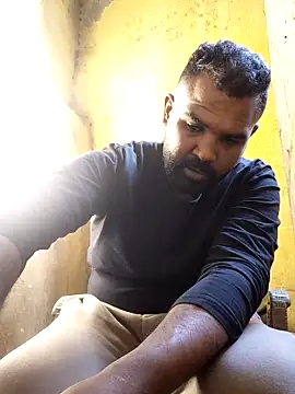 ListedLoin online show from February 10, 2026, 12:59 pm