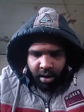 ListedLoin online show from December 20, 2025, 2:53 pm