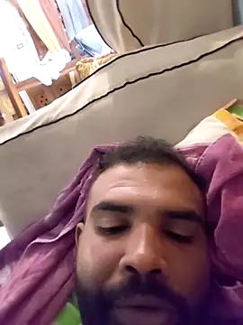 ListedLoin online show from November 21, 2025, 1:15 am