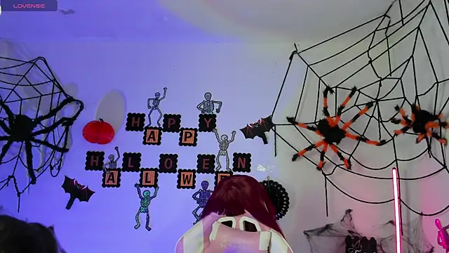 Ahri Elderwood online show from October 13, 2025, 4:36 am