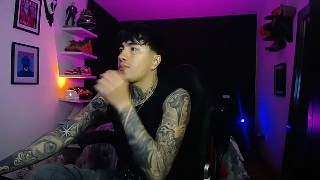 jung dragon online show from November 19, 2025, 4:56 am