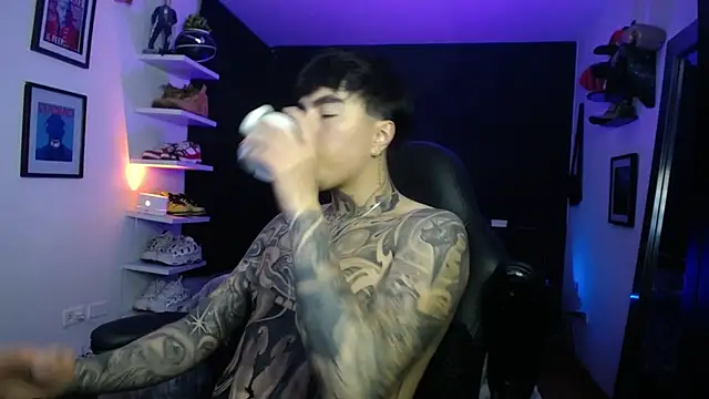 jung dragon online show from October 19, 2025, 2:03 am