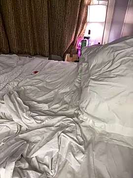 Snapshot of MeghanMarley chatting on December 2, 2024, 7:53 am MeghanMarley online show from December 2, 2024, 7:53 am