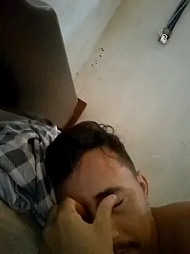 luissilva0071 online show from November 26, 2025, 11:21 am