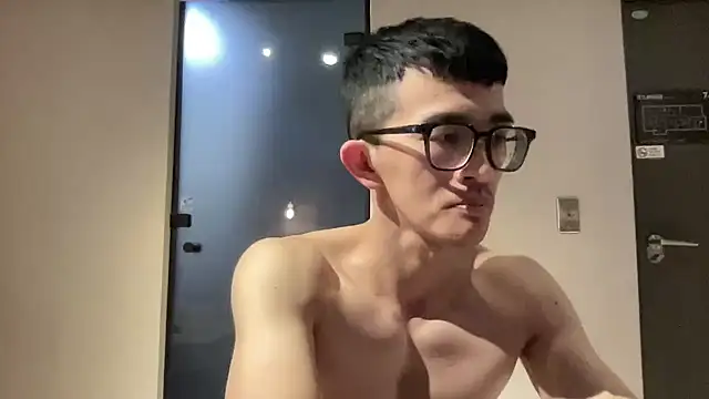 Stevenjt online show from February 9, 2026, 12:41 am