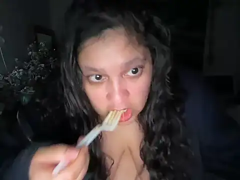 Snapshot of MelanieFawker chatting on March 3, 2026, 1:23 am MelanieFawker online show from March 3, 2026, 1:23 am