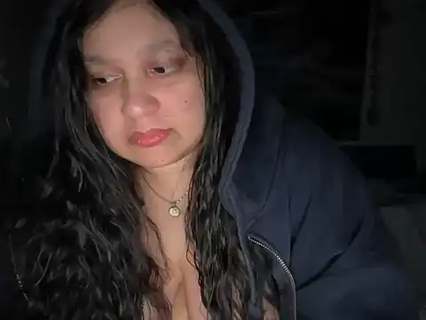 Snapshot of MelanieFawker chatting on March 9, 2026, 12:41 pm MelanieFawker online show from March 9, 2026, 12:41 pm