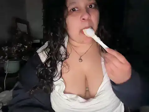 MelanieFawker online show from December 21, 2025, 1:08 am