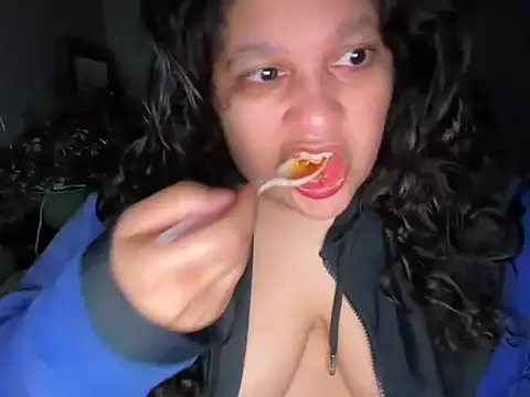 Snapshot of MelanieFawker chatting on March 12, 2026, 2:06 am MelanieFawker online show from March 12, 2026, 2:06 am