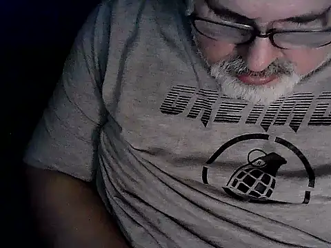 Snapshot of cashot58 chatting on October 9, 2025, 6:19 pm cashot58 online show from October 9, 2025, 6:19 pm