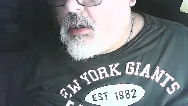 Snapshot of cashot58 chatting on May 3, 2026, 9:14 am cashot58 online show from May 3, 2026, 9:14 am