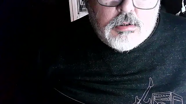 Snapshot of cashot58 chatting on June 3, 2026, 10:49 am cashot58 online show from June 3, 2026, 10:49 am
